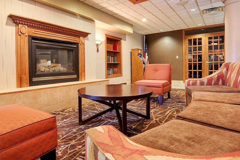 Norwood Inn & Suites Mankato North Mankato Екстериор снимка