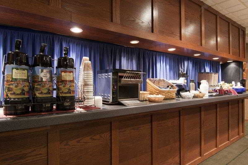 Norwood Inn & Suites Mankato North Mankato Ресторант снимка